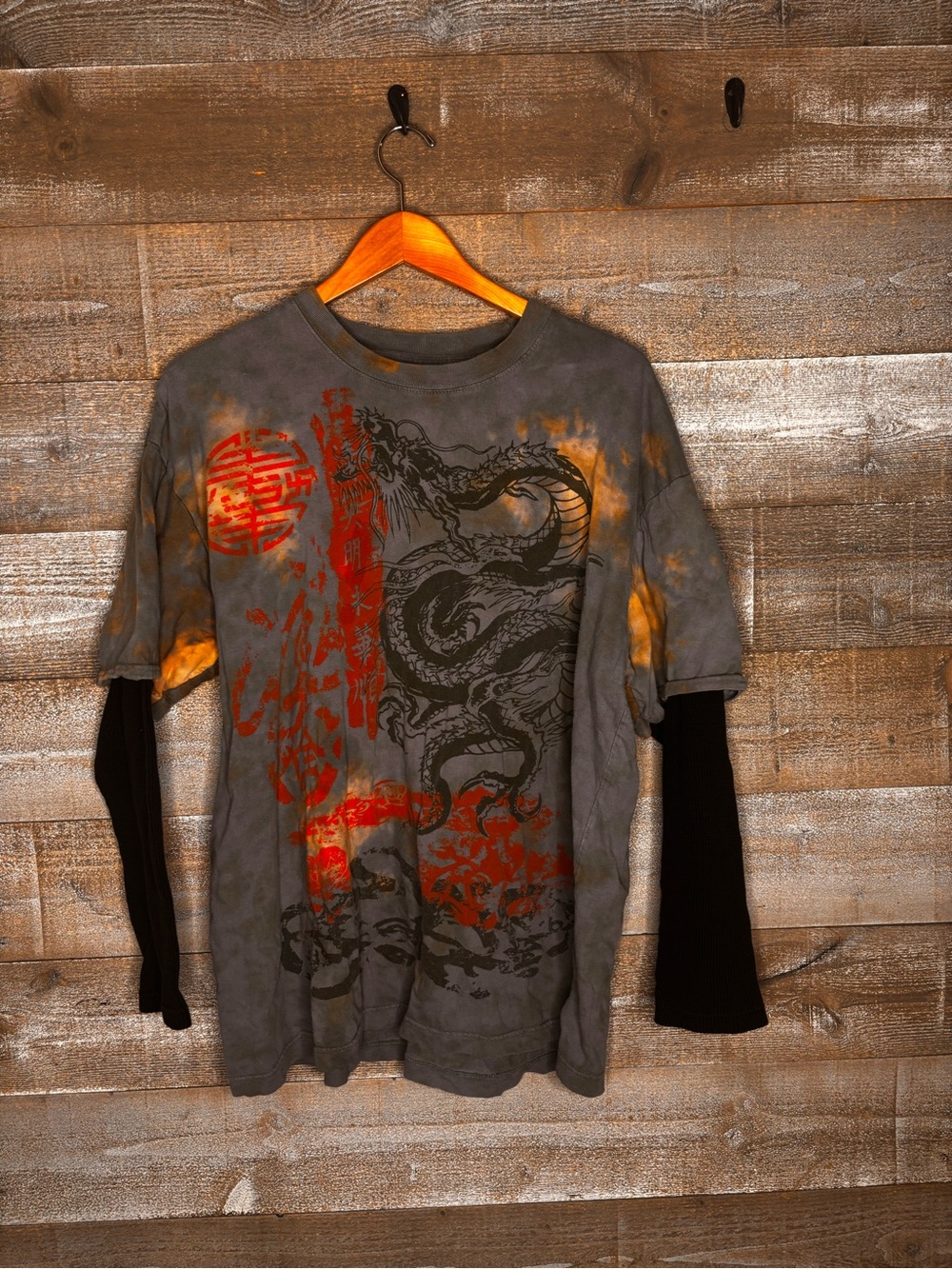Bugle Boy rare vintage Y2K 2000s Gray Dragon Graphic Long-Sleeve Layered shirt